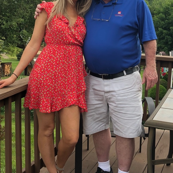 Red cherry dress - Picture 3 of 4